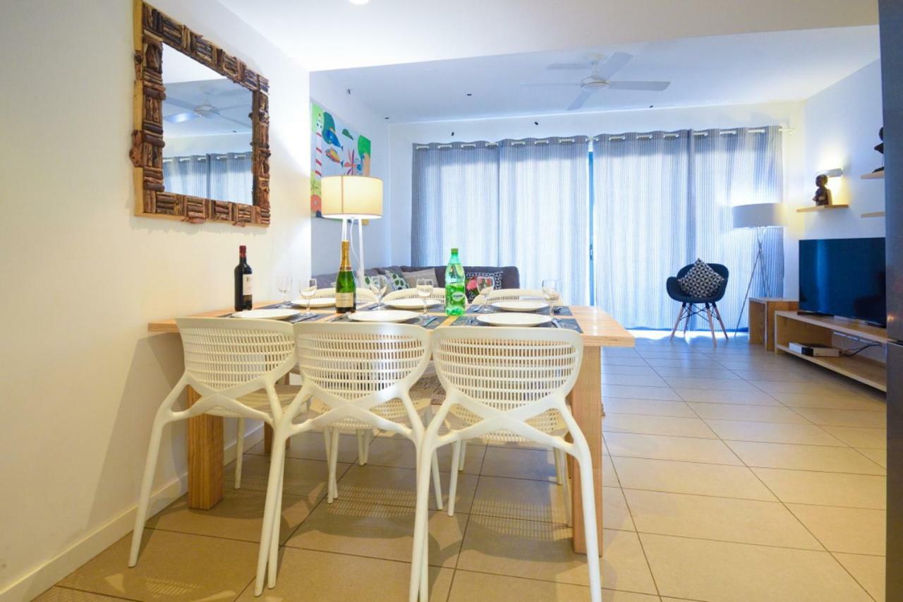 Azuri Resort -Sea View & Golf Luxury Apartment Roches Noires Екстер'єр фото