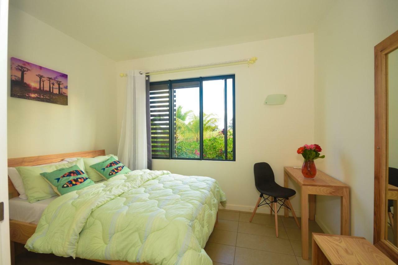 Azuri Resort -Sea View & Golf Luxury Apartment Roches Noires Екстер'єр фото