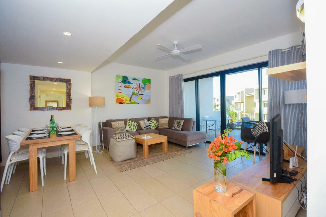 Azuri Resort -Sea View & Golf Luxury Apartment Roches Noires Екстер'єр фото