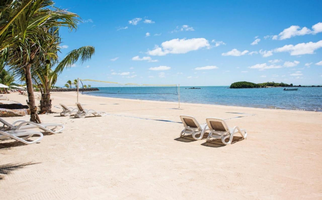 Azuri Resort -Sea View & Golf Luxury Apartment Roches Noires Екстер'єр фото